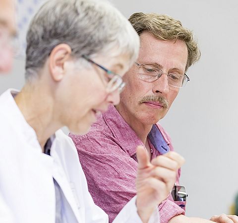 Mitarbeiter im Gespräch