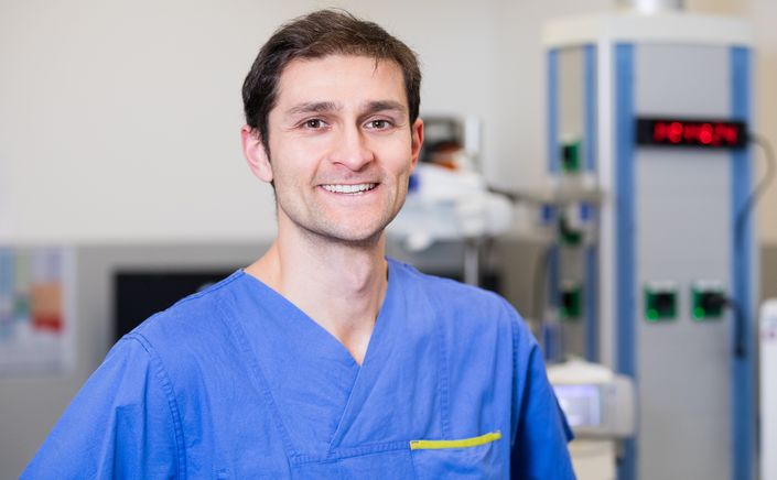 Bild von Dr. med. univ. Benjamin Decker